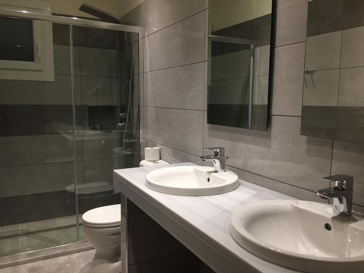 كاسيوبي The Central Suites المظهر الخارجي الصورة